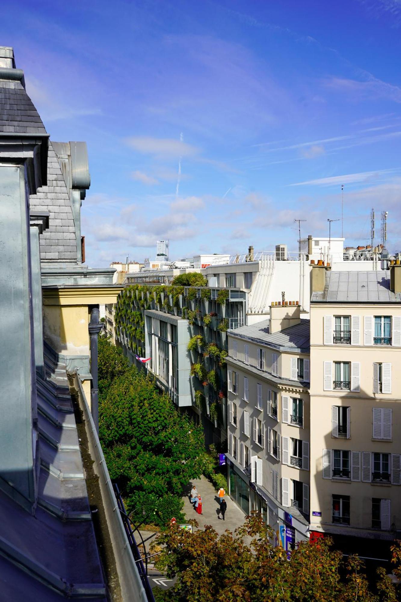 Joli Mome Hotel Paris