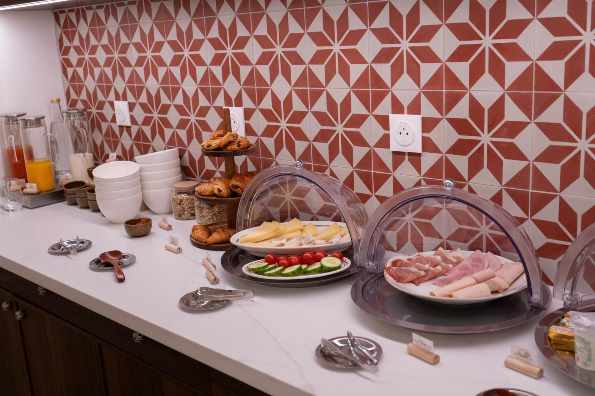 Joli Mome Hotel Paris